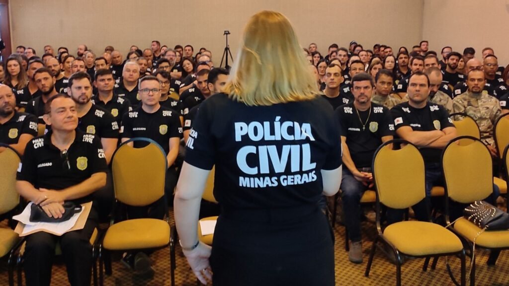 Polícia Civil faz reunião em Barbacena com presença do governador