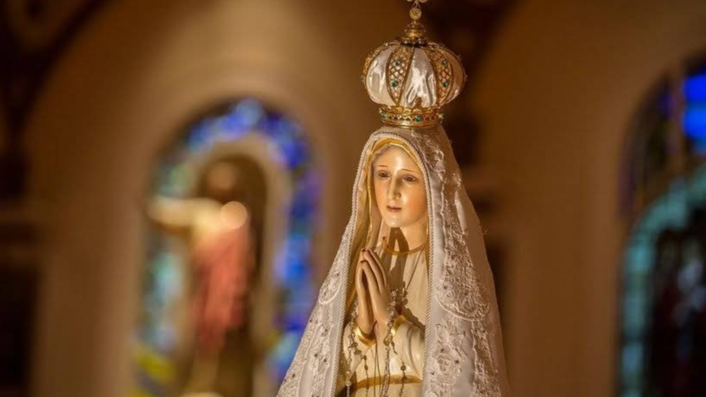 Paróquia celebra dia de Nossa Senhora de Fátima