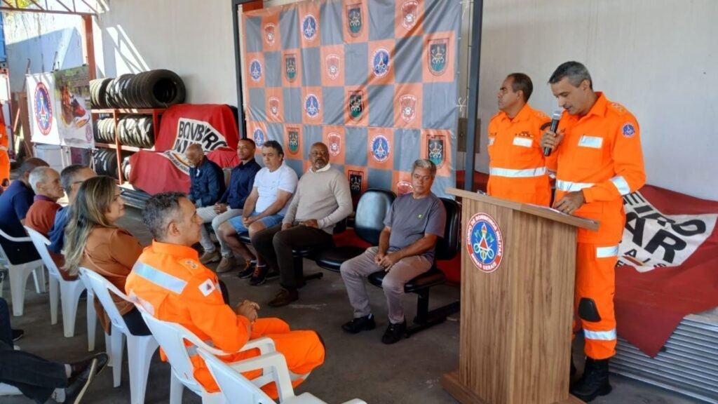 Bombeiros de Barbacena realizam encontro de Veteranos