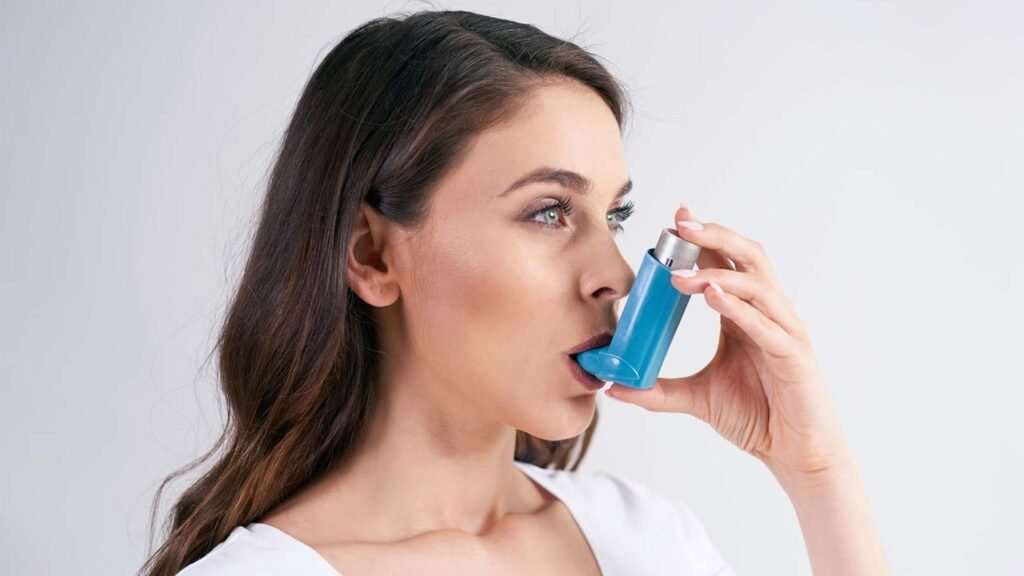Entenda os sintomas e tratamento da asma
