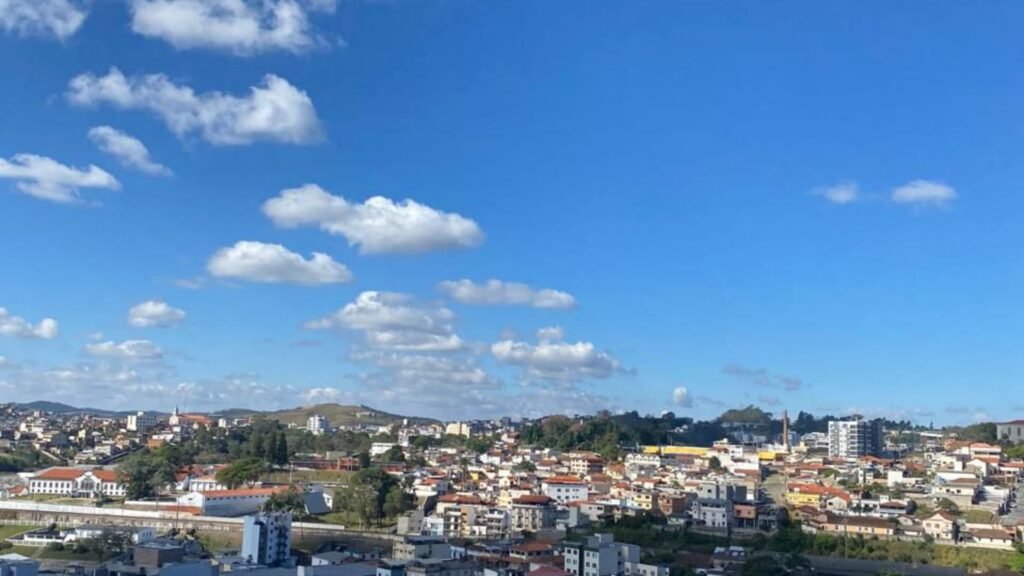 Barbacena deve ter alívio no calor nesta sexta; temperaturas podem subir no domingo