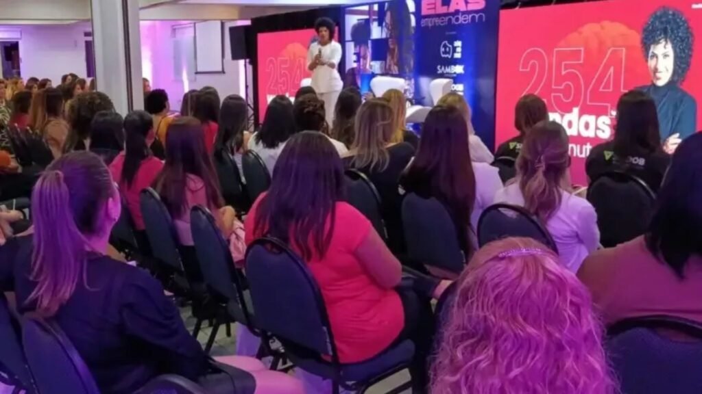 “Elas Empreendem” reúne força empresarial feminina de Barbacena