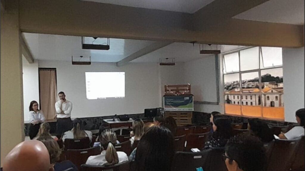 Santa Casa de Barbacena recebe equipe do Projeto Lean nas Emergências