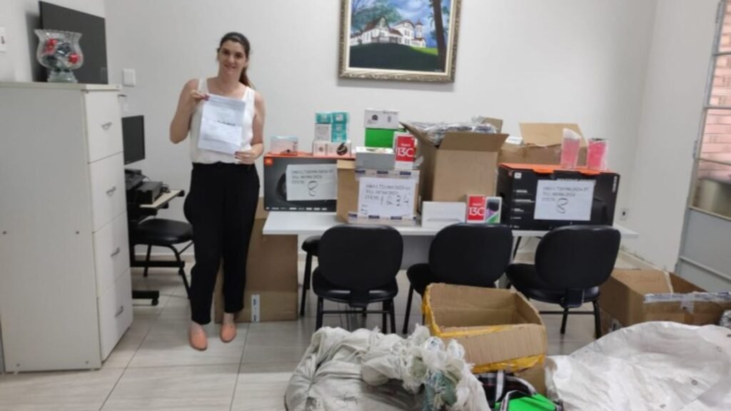 IF Sudeste recebe dezenas de itens apreendidos pela Receita Federal