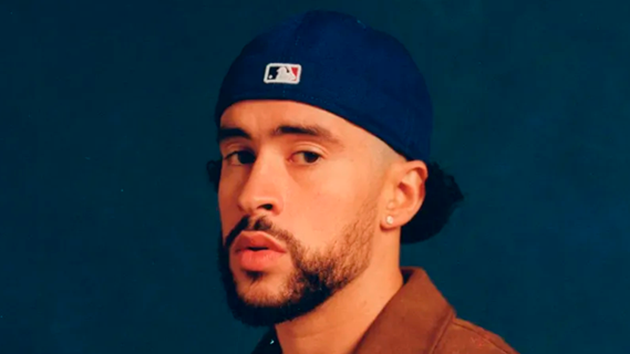 Leia mais sobre o artigo Bad Bunny faz história: primeiro latino com 100 músicas na Billboard Hot 100