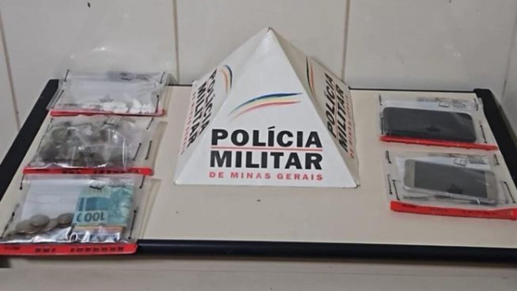 PM apreende maconha e cocaína no Grogotó