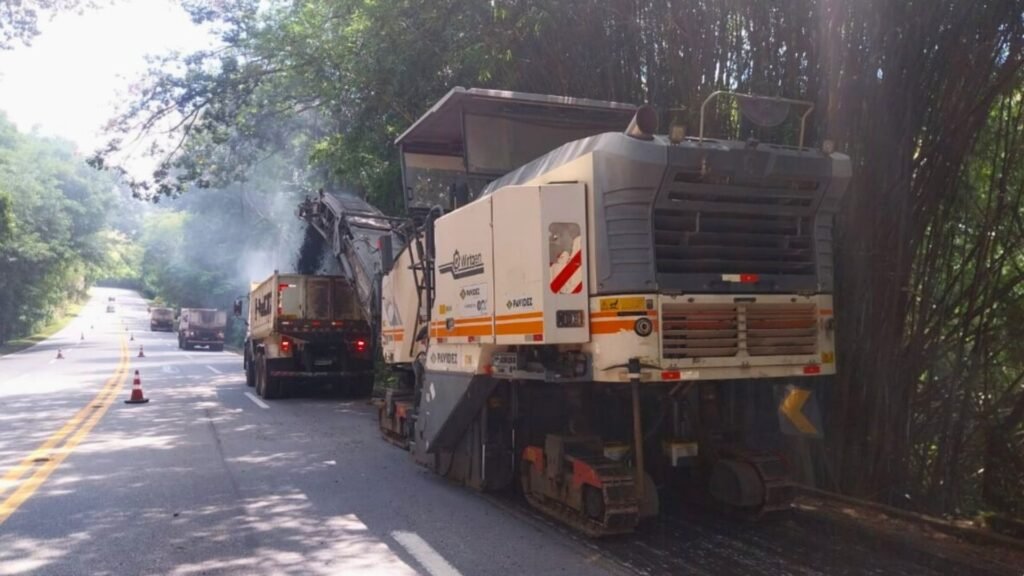 EPR Via Mineira realiza obras de recuperação da BR-040 em Barbacena e região