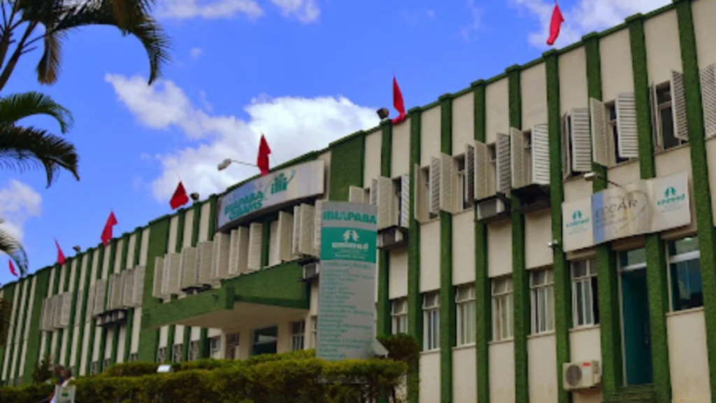 Hospital Ibiapaba contrata copeiro em Barbacena