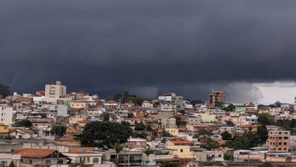 Barbacena foi a terceira cidade mais fria de Minas Gerais neste domingo (06)