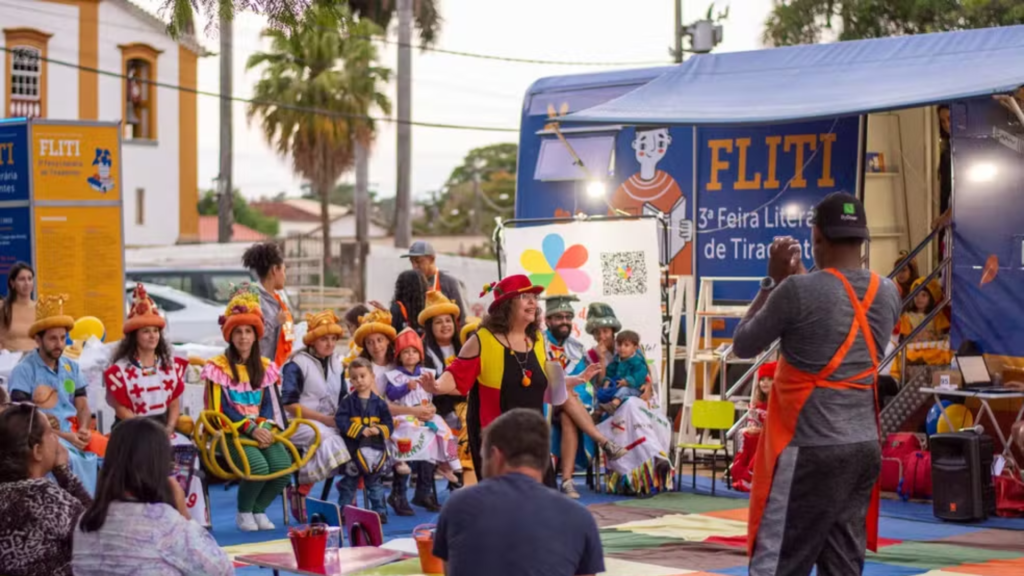 Obras barbacenenses são destaques na Feira Literária de Tiradentes