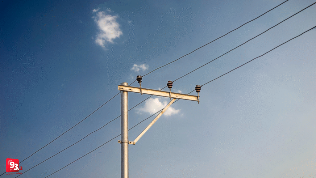 Cemig realiza manutenção de rede elétrica no bairro São Sebastião, em Barbacena