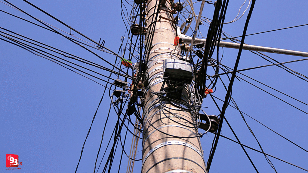 Cemig realiza manutenção de rede elétrica em diversos bairros de Barbacena