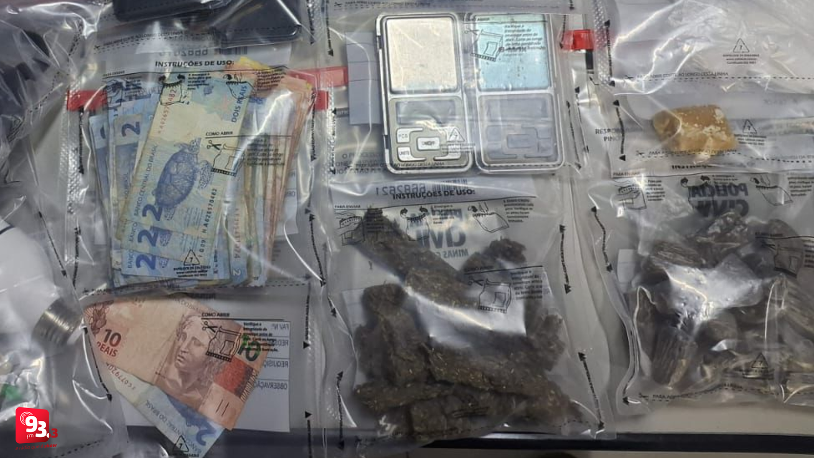 Leia mais sobre o artigo Criança de 3 anos é levada ao Conselho Tutelar após operação da PM com apreensão de drogas