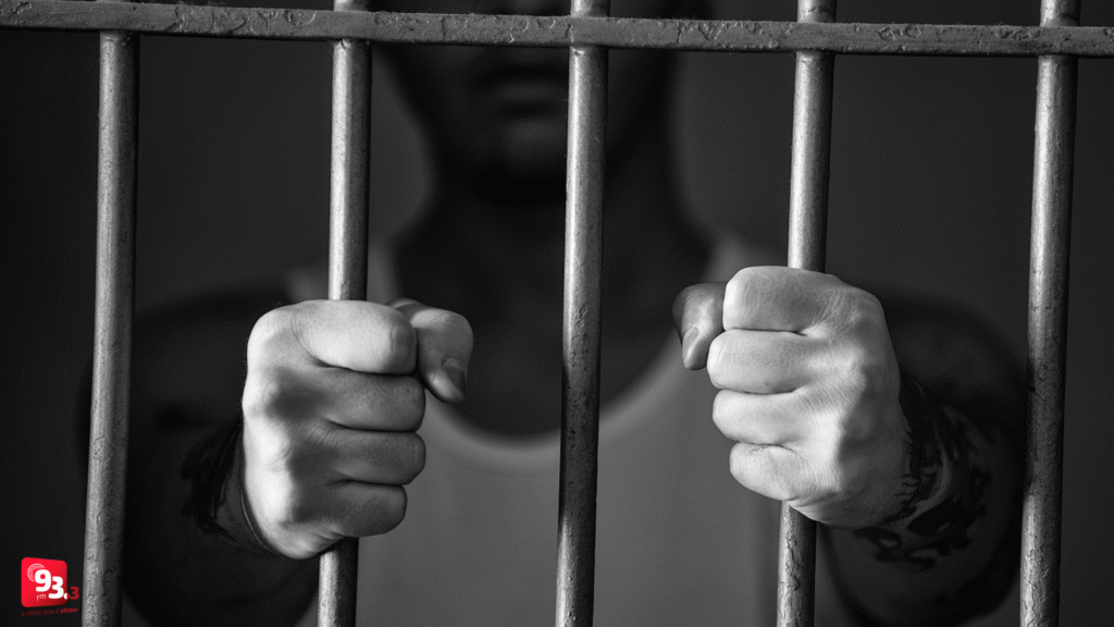 Foragidos da justiça são presos em Barbacena