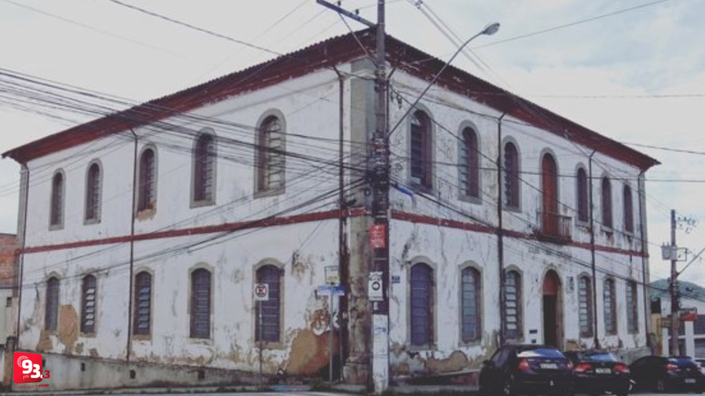 IHGB repudia infiltração no Arquivo Público e cobra ações urgentes da Prefeitura de Barbacena