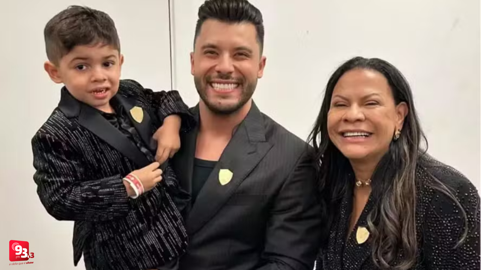 Murillo Huff expõe na web valores gastos com o filho Léo, após a avó do menino dizer que ele não contribuia financeiramente