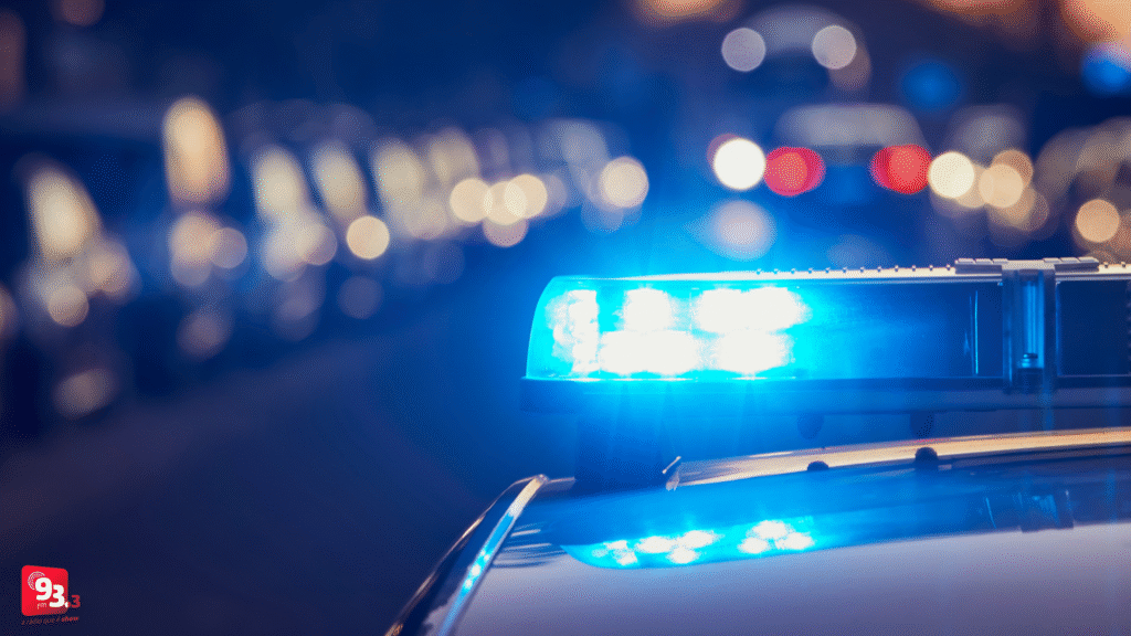 Policiais salvam criança engasgada