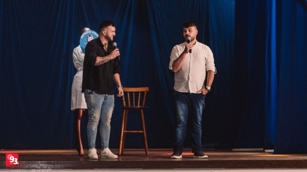 Rindo Feito Louco se apresenta nesta sexta-feira em Barbacena