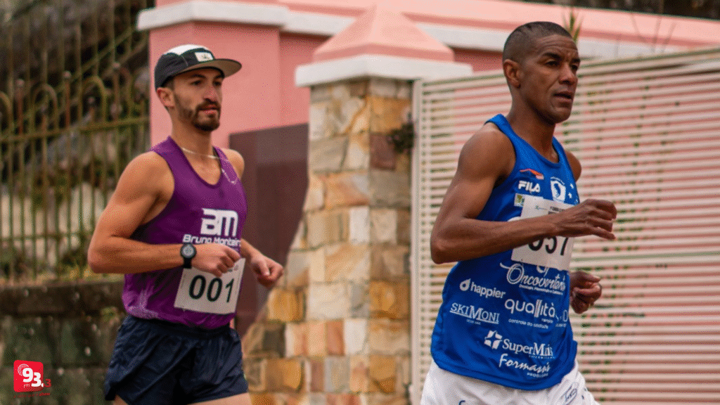 Atletas Barbacenenses são destaque na 1ª Corrida Sportfisio Camargo em Antônio Carlos