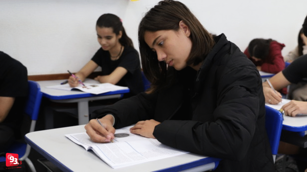 Governo de Minas aplica segundo simulado do Enem para estudantes da rede estadual