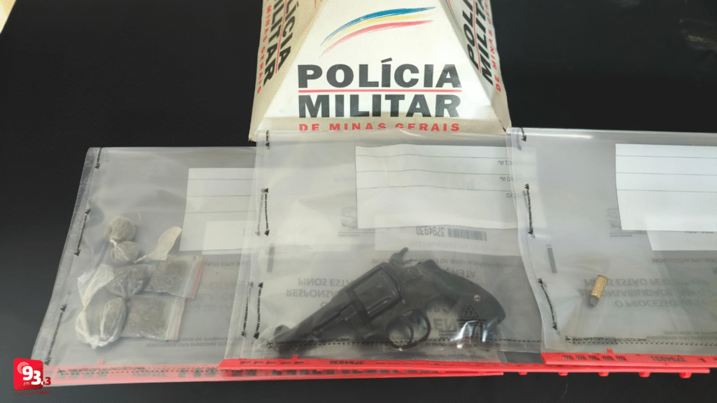 Jovem de 13 é apreendido com arma de fogo em Barbacena