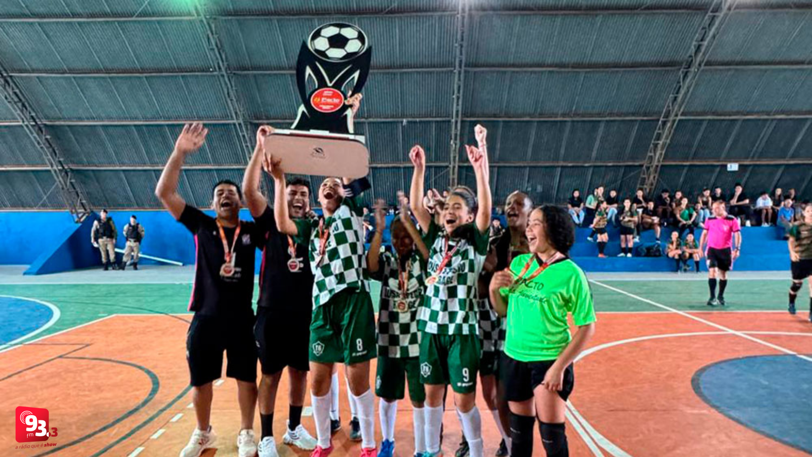 Leia mais sobre o artigo Barbacena realiza final da Copa “Bom de Bola, Melhor na Escola”