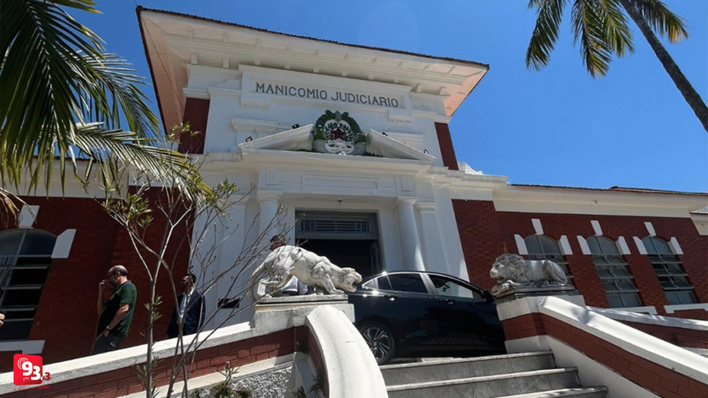 Hospital Jorge Vaz em Barbacena recebe inspeção do GMF