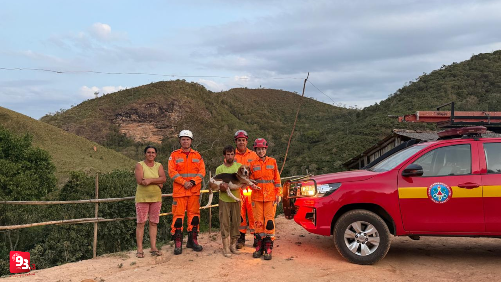 Leia mais sobre o artigo Bombeiros de Barbacena resgatam cão preso em pedreira