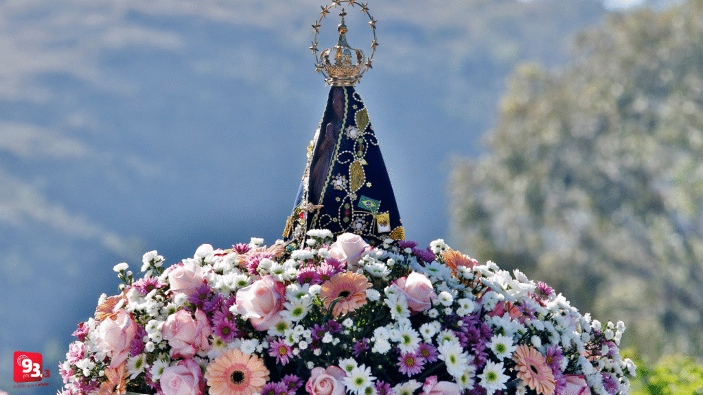 Comunidade de Fátima, em Barbacena, celebra Nossa Senhora Aparecida