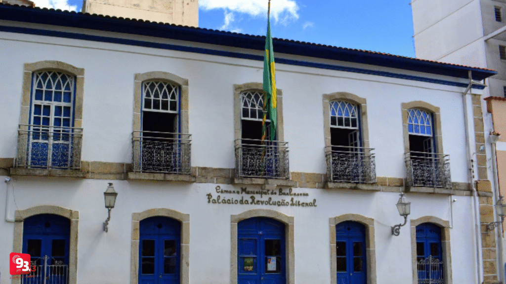Projeto que prevê piso da Educação é aprovado na Câmara de Vereadores de Barbacena
