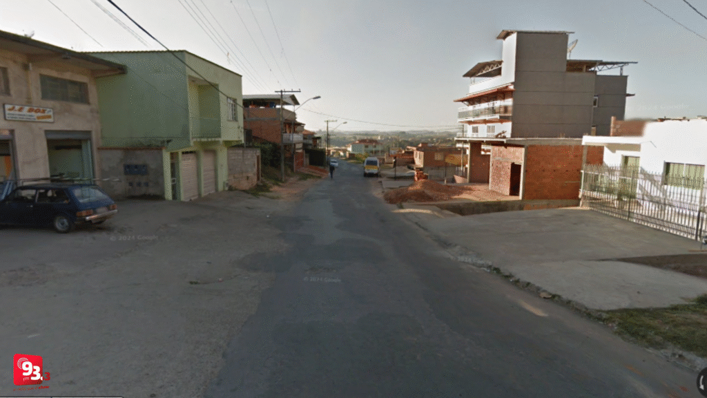 Rua Major Diniz tem interdição de trânsito nesta segunda-feira (20)