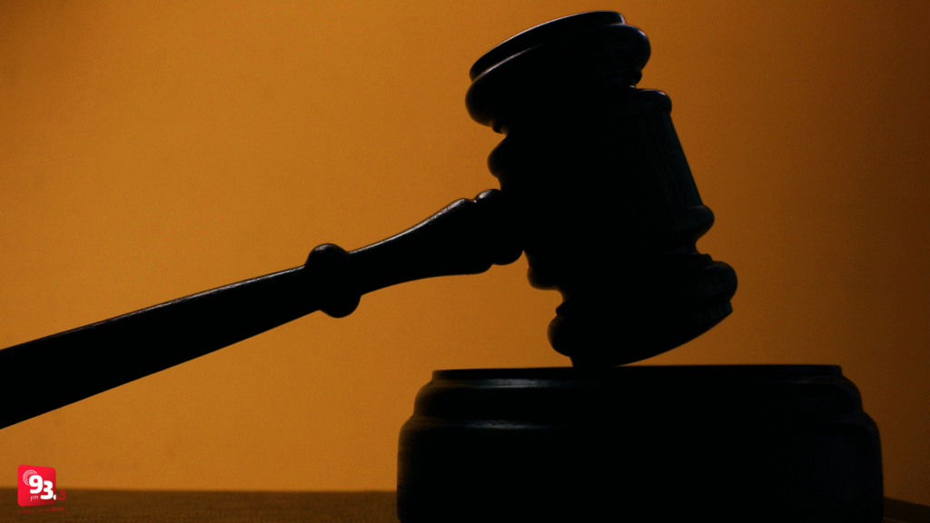 Empregado vítima de "bullying" na empresa por ser ruivo será indenizado em Barbacena