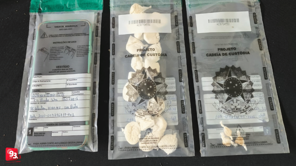 Homem é preso com crack e cocaína em Barbacena