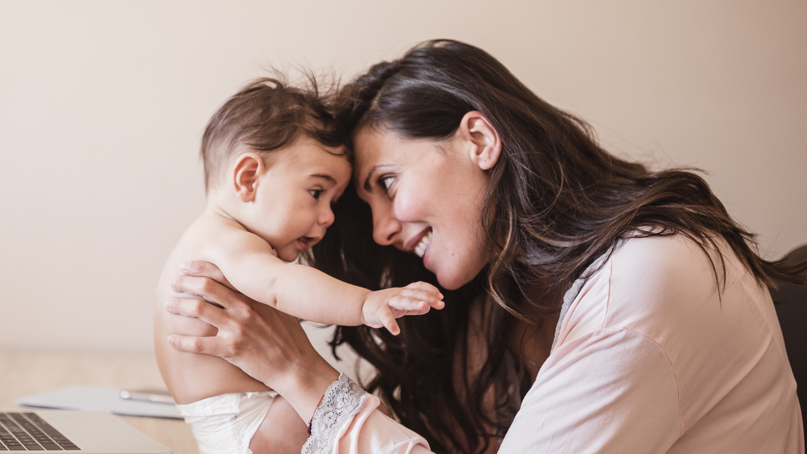Leia mais sobre o artigo Mulheres sem cônjuge e com filhos correspondem a quase 17% das composições familiares de Barbacena