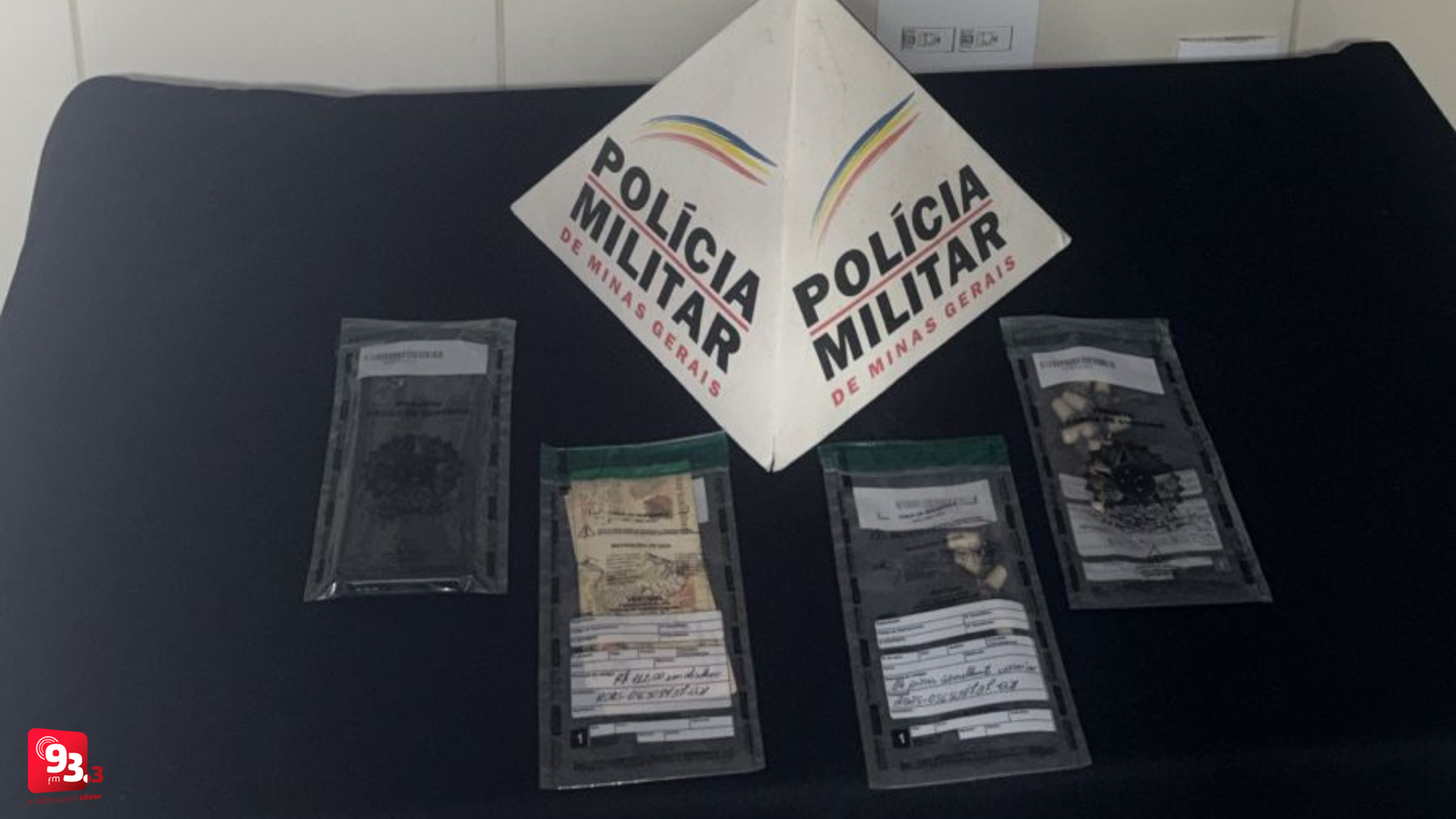 Leia mais sobre o artigo Homem é preso com cocaína em Barbacena
