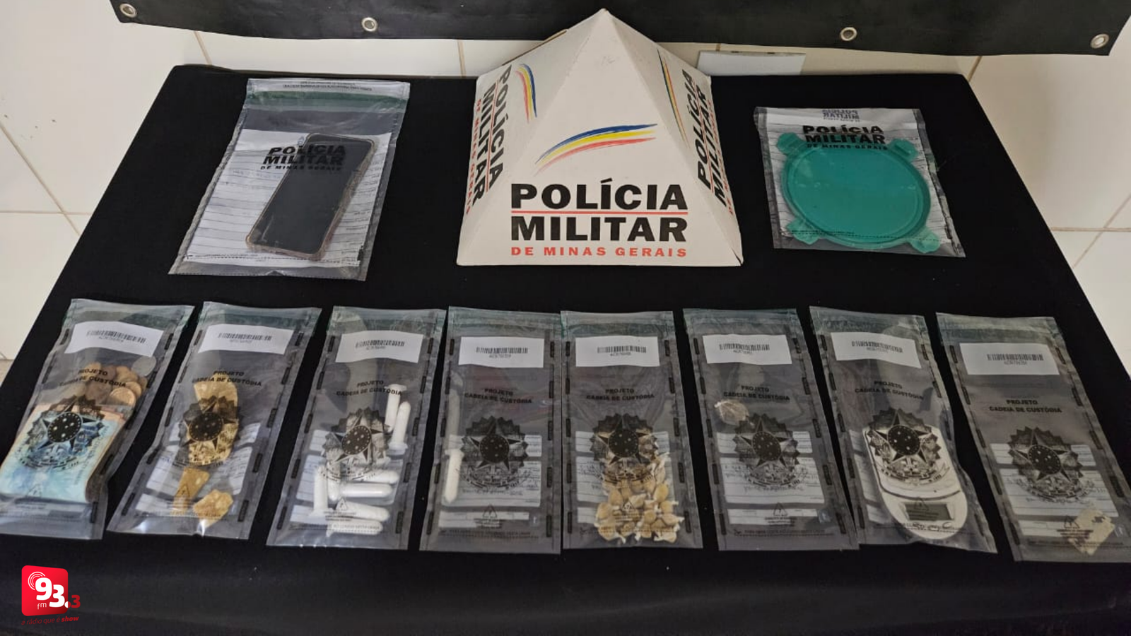Leia mais sobre o artigo PM apreende grande quantidade de cocaína e crack em Barbacena