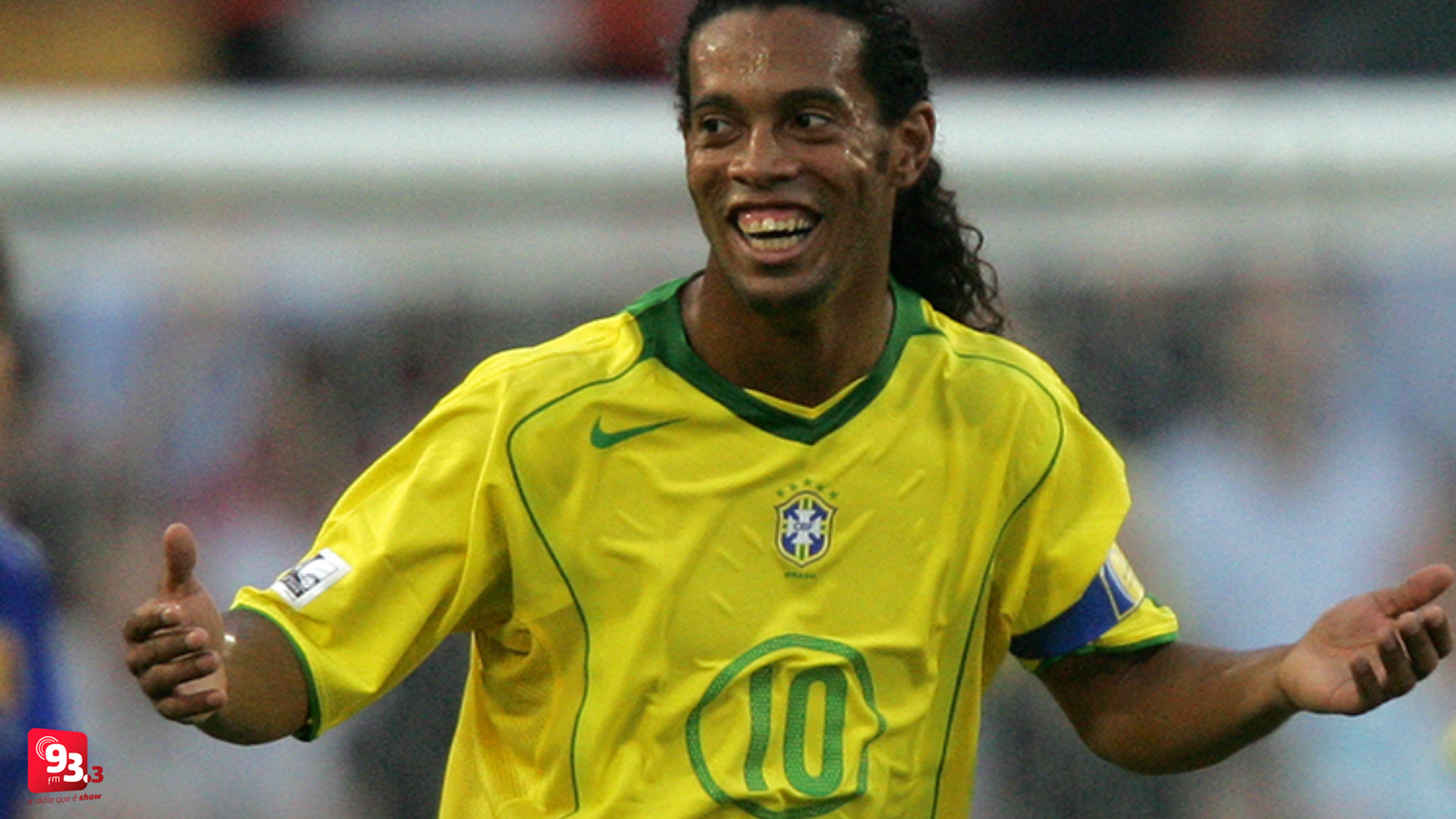 “Época 10: Ronaldinho” vai contar a trajetória do craque dentro e fora dos gramados!