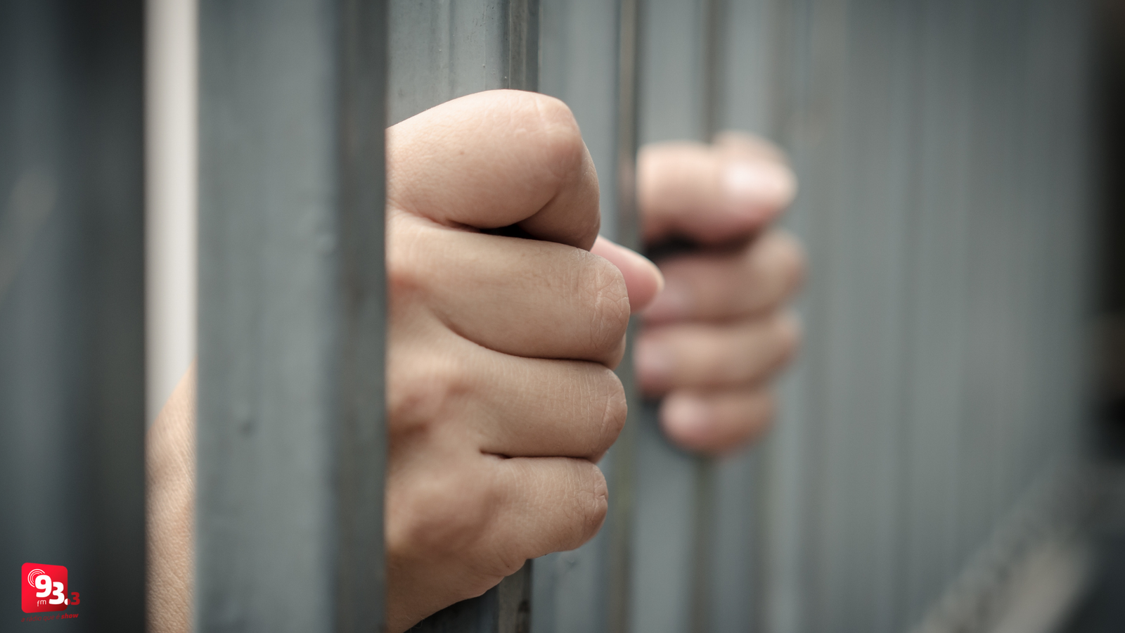 Leia mais sobre o artigo Homem é preso com drogas após denúncia de agressão doméstica em Barbacena