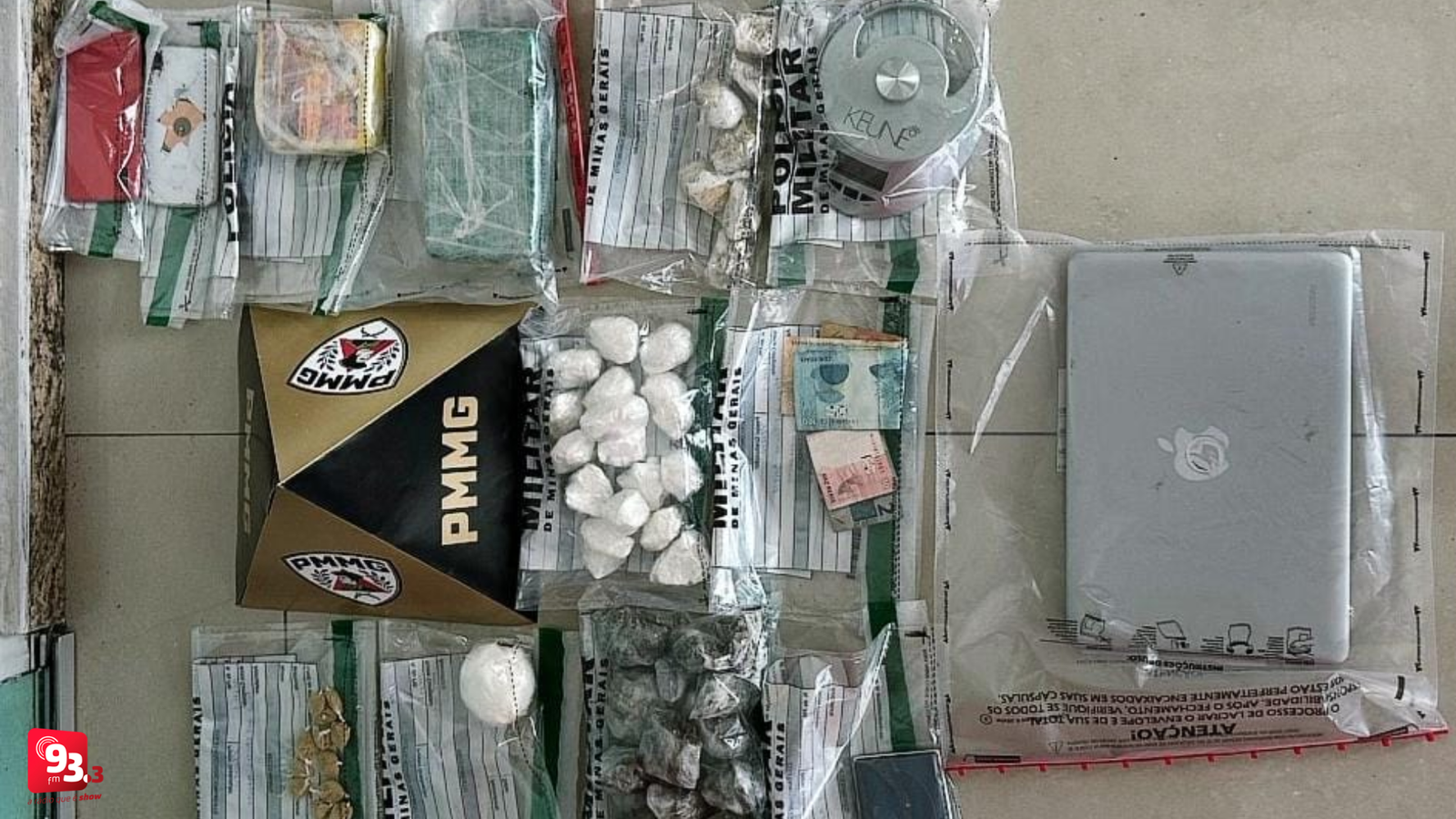 Leia mais sobre o artigo PM apreende grande quantidade de drogas no bairro Monsenhor Mário Quintão, em Barbacena