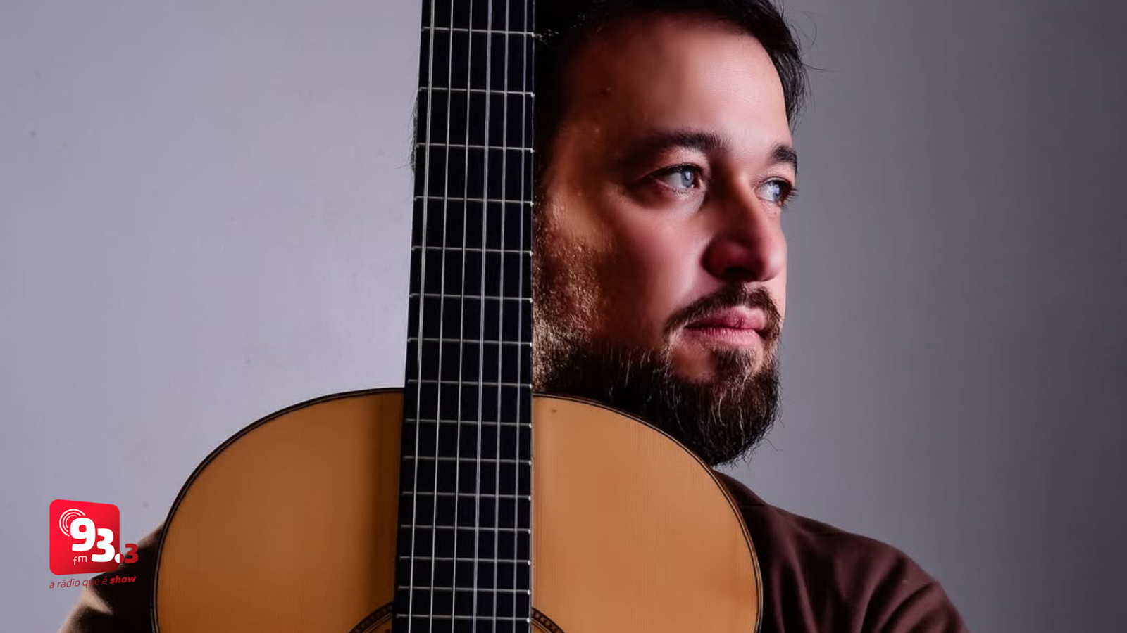 Leia mais sobre o artigo Projeto “Além da Partitura” promove concerto didático com Epson Lima em Barbacena