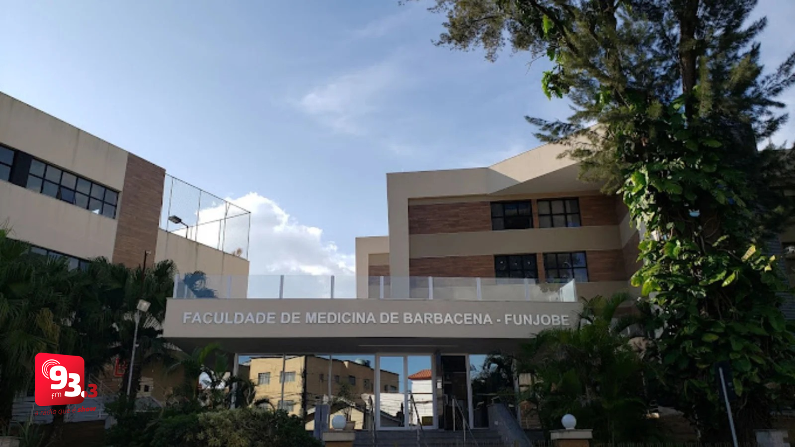 Leia mais sobre o artigo Faculdade de Medicina de Barbacena lança projeto “Florescer Letícia” contra a violência feminina