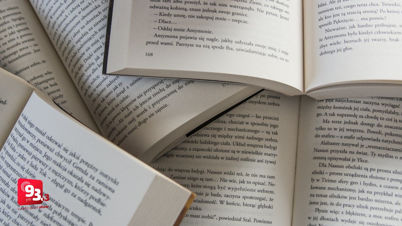 Leia mais sobre o artigo Biblioteca Municipal promove programação cultural dentro da ação “Domingo no Parque” em Barbacena