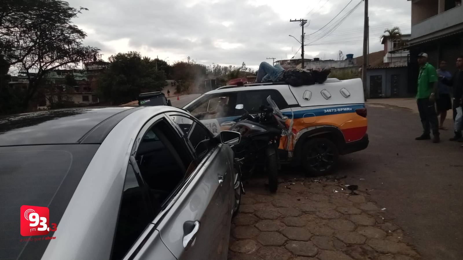 Leia mais sobre o artigo Motoristas embriagado atropela militares durante blitz na BR 356
